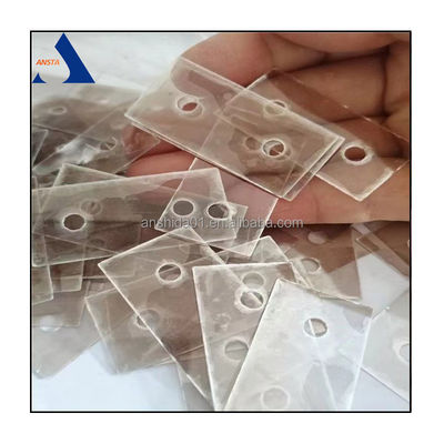 35-55 ml/100g Απορρόφηση πετρελαίου Περιεκτικότητα σε Fe2O3 % 1,5-5,8 φύλλο μίκα σε ρουμπίνι πράσινο χρυσό καφέ